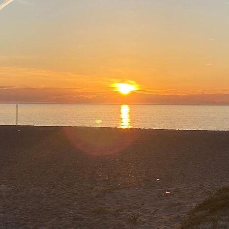 Primera Linea De Playa, Villa Conchita, Con Salida Al Mar Sagunto Luaran gambar