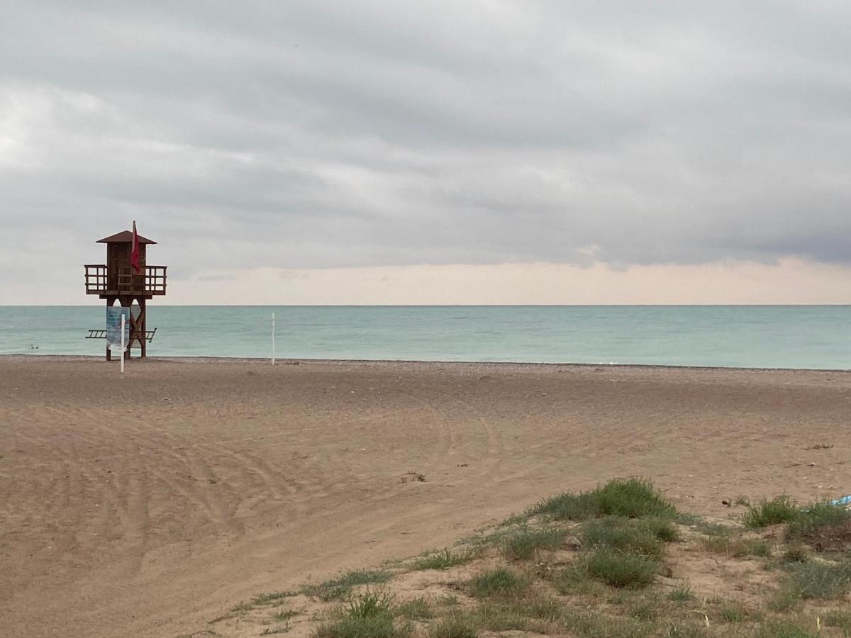 Primera Linea De Playa, Villa Conchita, Con Salida Al Mar Sagunto Luaran gambar